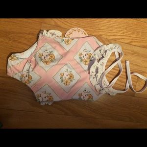 One piece bathing suit